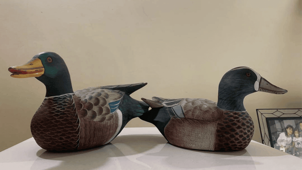 rustic home decor with wooden ducks